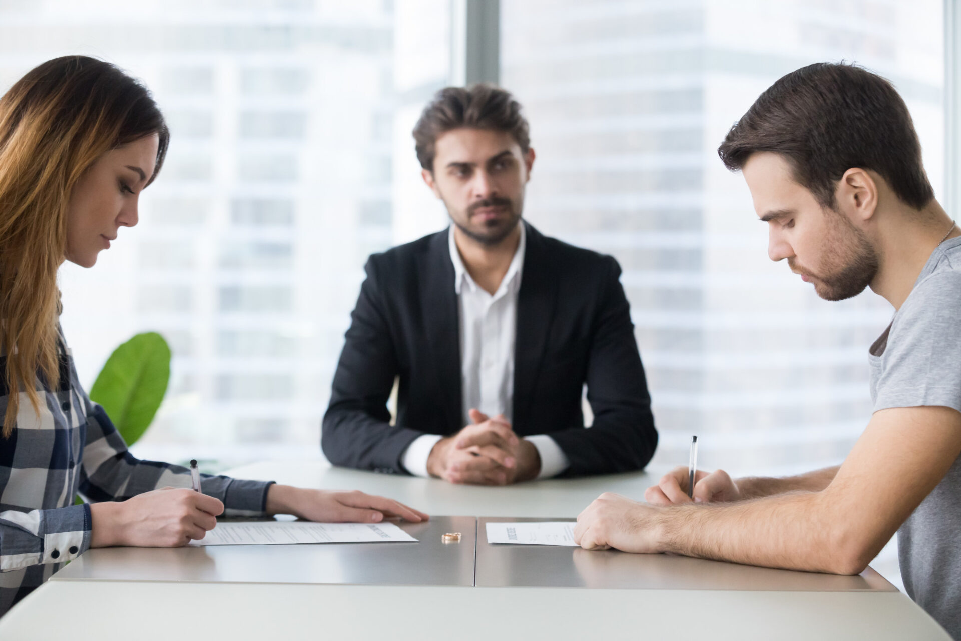 Navigating Separation: How Divorce Lawyers In Winchester Support Families?