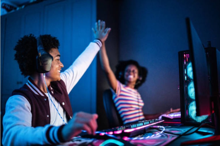 What Makes Online Gaming Rewards Appealing to Casual Gamers