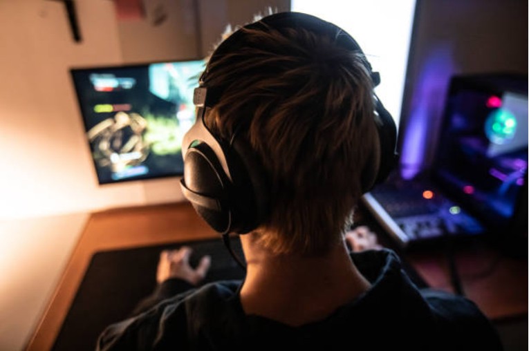 How Online Games Improve Skills and Focus